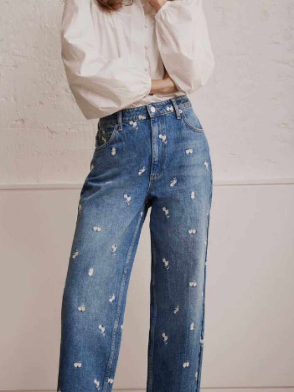 Mint Velvet Indigo Embroidered Floral Relaxed Jeans